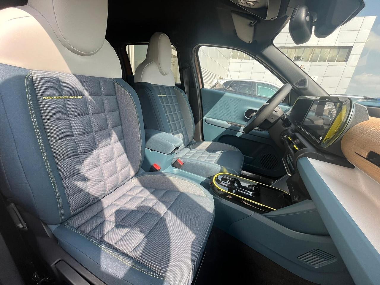 Fiat 600 Hybrid 136 CV DCT MHEV La Prima