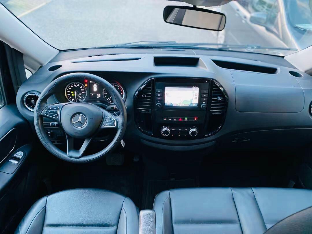 Mercedes-benz Vito € 30.420+ IVA