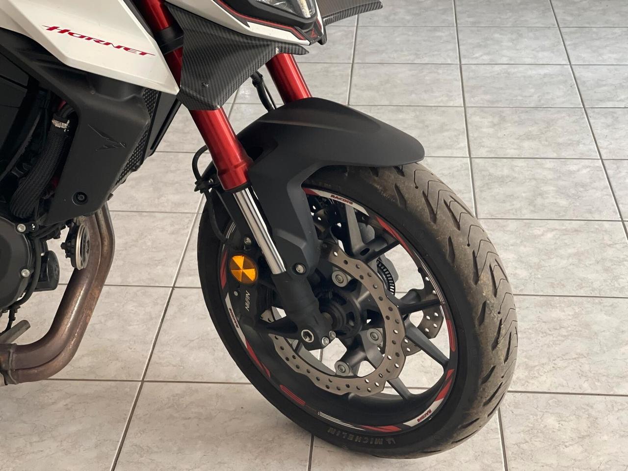 Honda Hornet 750