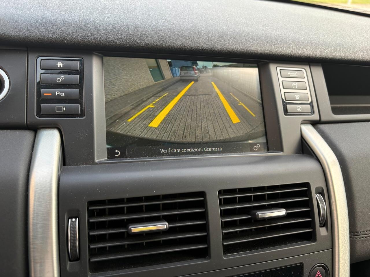 Land Rover Discovery Sport 2.0 TD4 150 CV Pure VAN