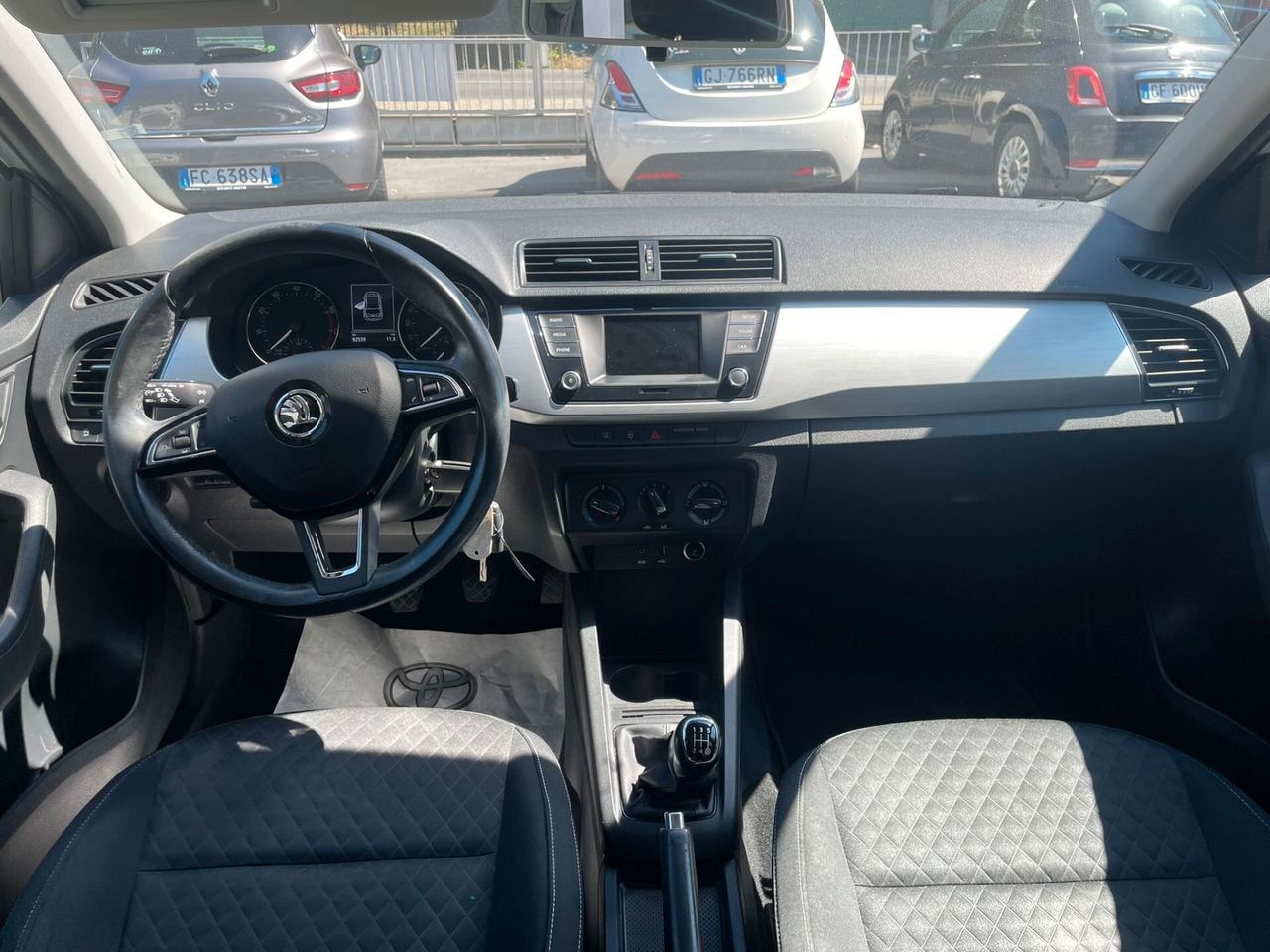 Skoda Fabia 1.0 MPI 75 CV Design Edition