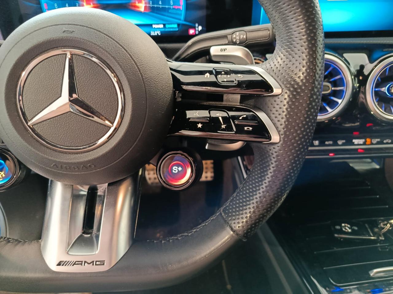Mercedes-benz A 35 AMG A35 4MATIC