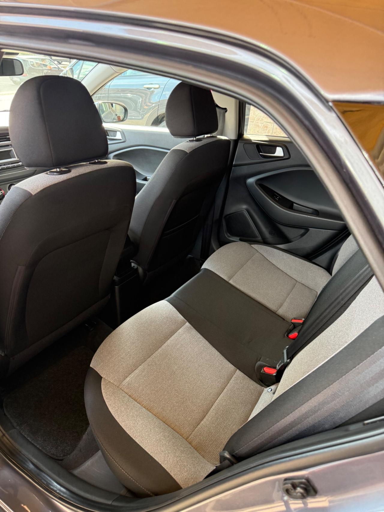 Hyundai i20 1.1 diesel anno 2015