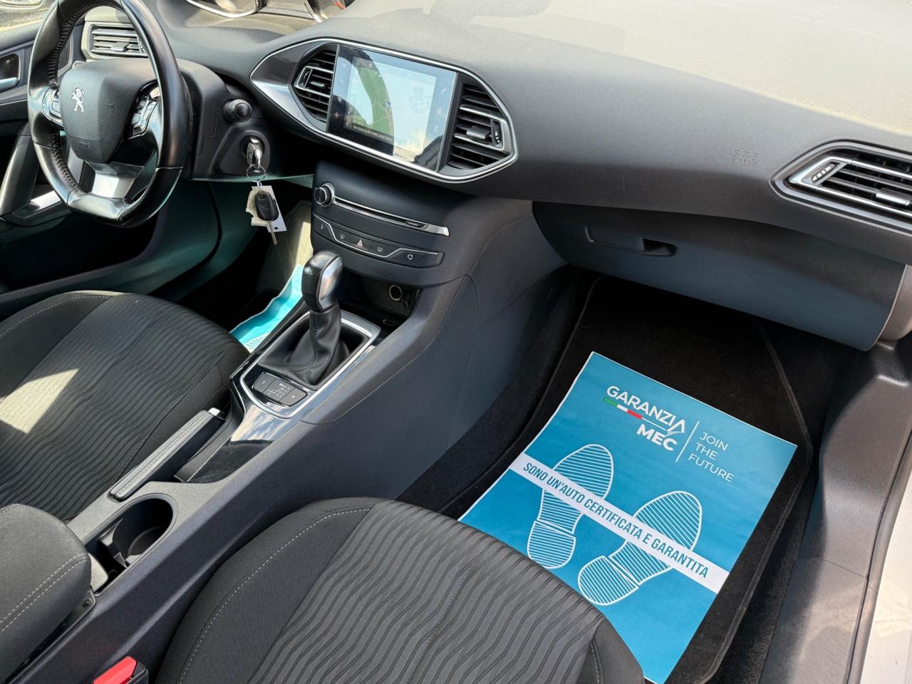 Peugeot 308 BlueHDi 120 S&S EAT6 SW Business