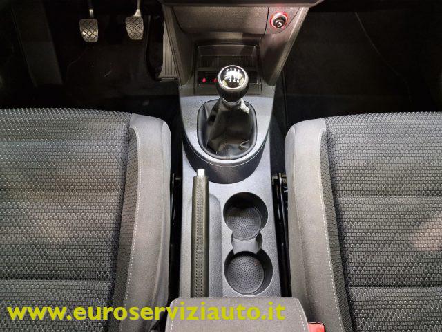 VOLKSWAGEN Touran 7 POSTI 1.2 TSI Comfortline BMT