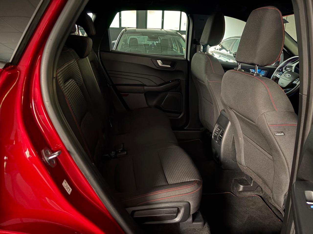 Ford Kuga 1.5 EcoBlue 120 CV aut. 2WD ST-Line