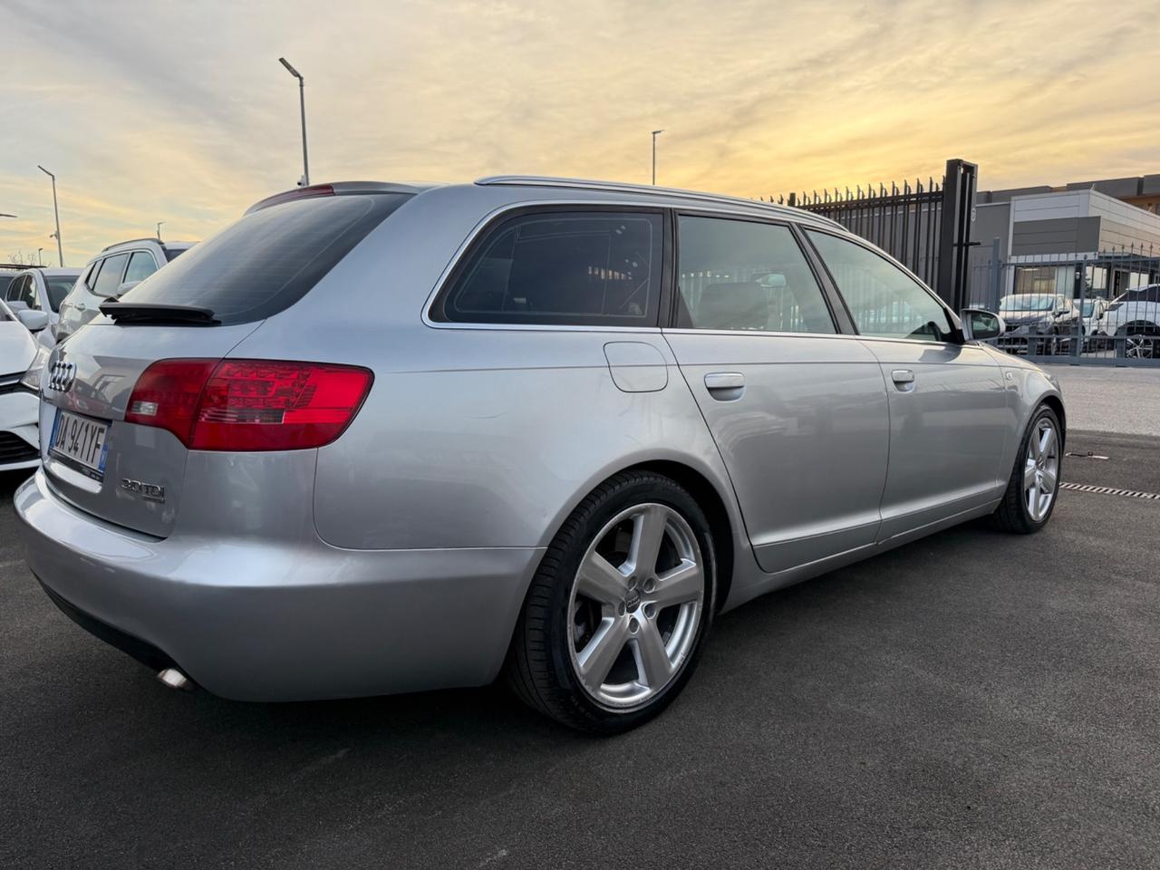 Audi A6 Avant 3.0 V6 TDI quattro SLine