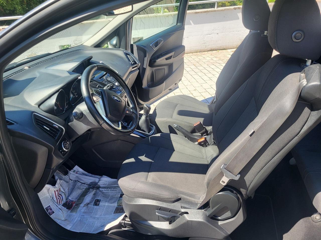Ford B-Max 1.5 TDCi-EURO 6B-NAVI-PARK PILOT