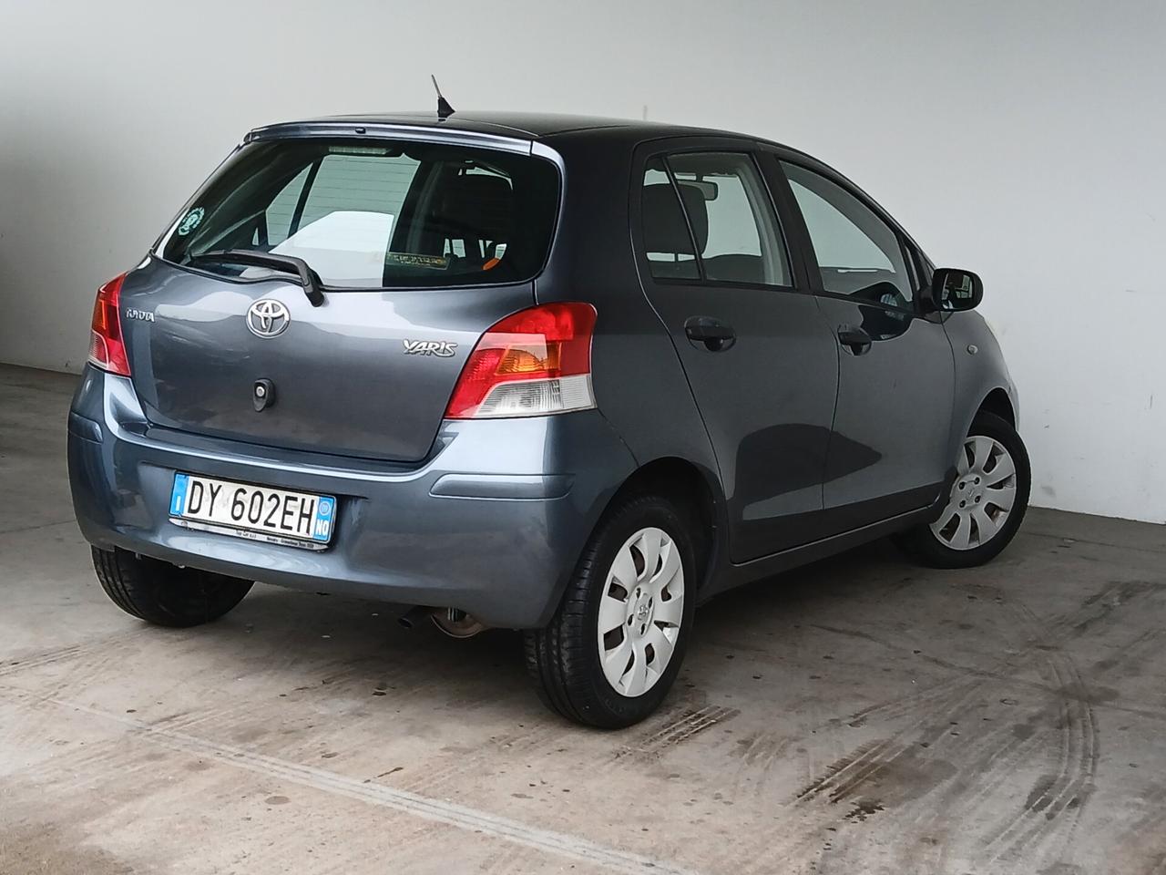 Toyota Yaris 1.0 in ottime condizioni