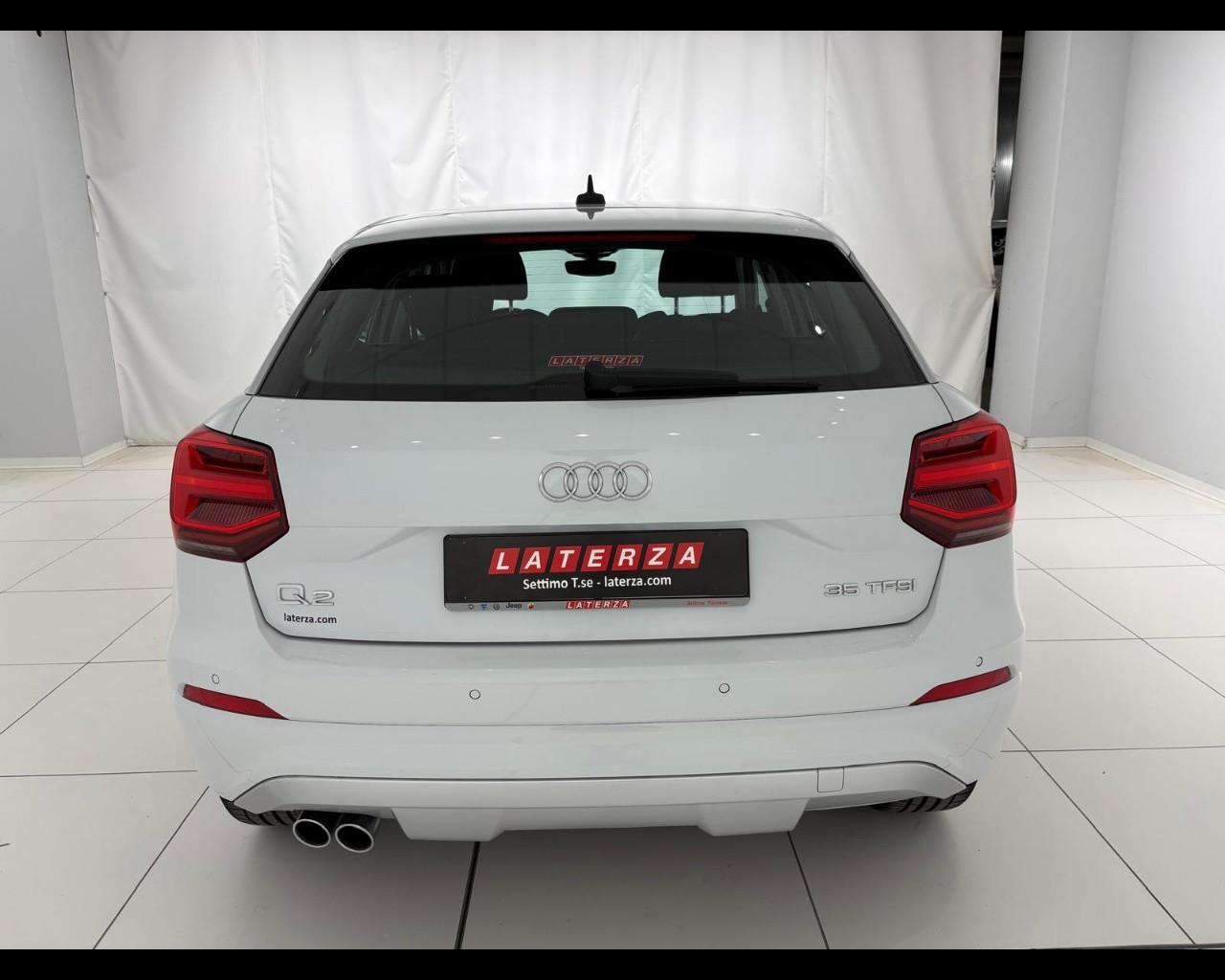 AUDI Q2 35 1.5 tfsi Admired