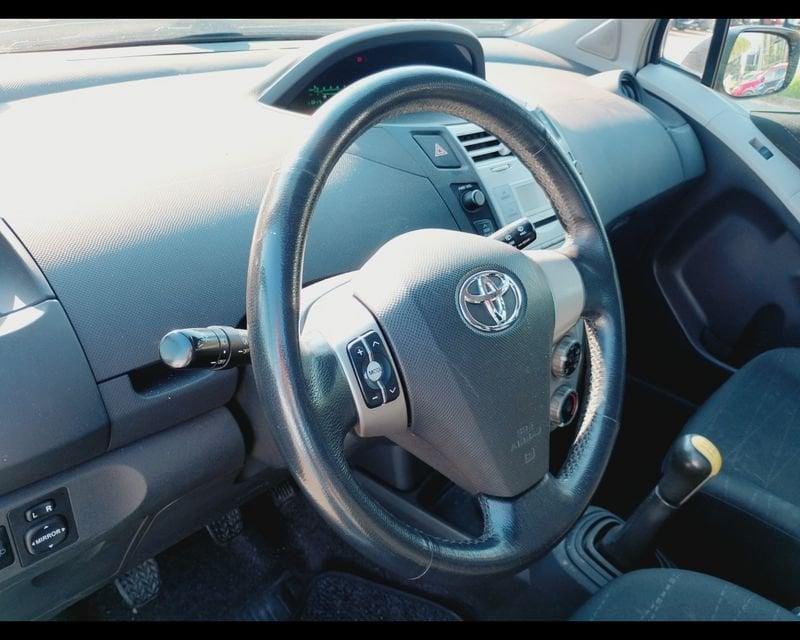 Toyota Yaris Yaris 5p 1.3 Luna