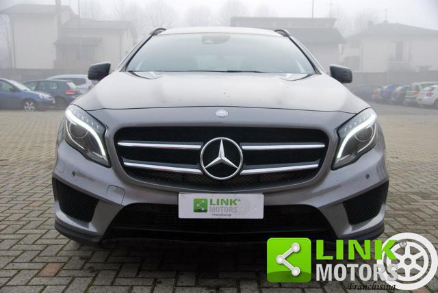 MERCEDES-BENZ GLA 200 d Automatic Sport 136CV Allestimento AMG - 2017