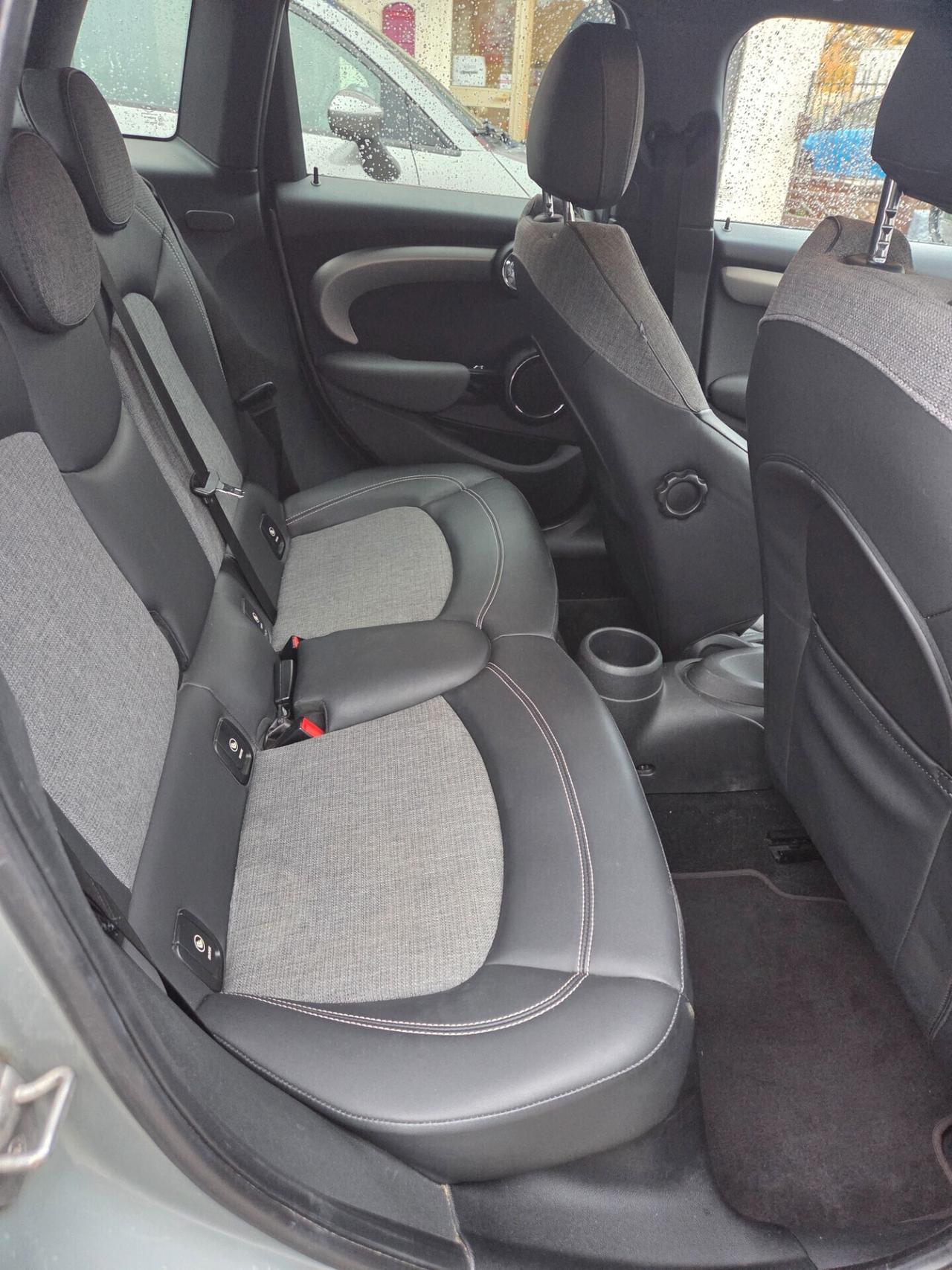 Mini Cooper 5 porte NEOPATENTATI - 2014