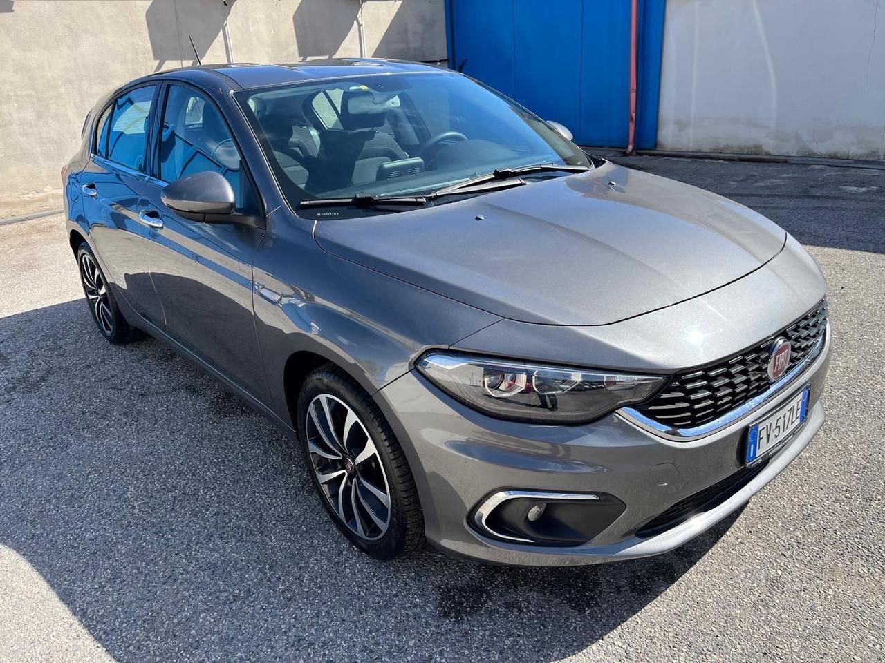 Fiat tipo 5P-lounge-1.3 mjt-95 cv -2019