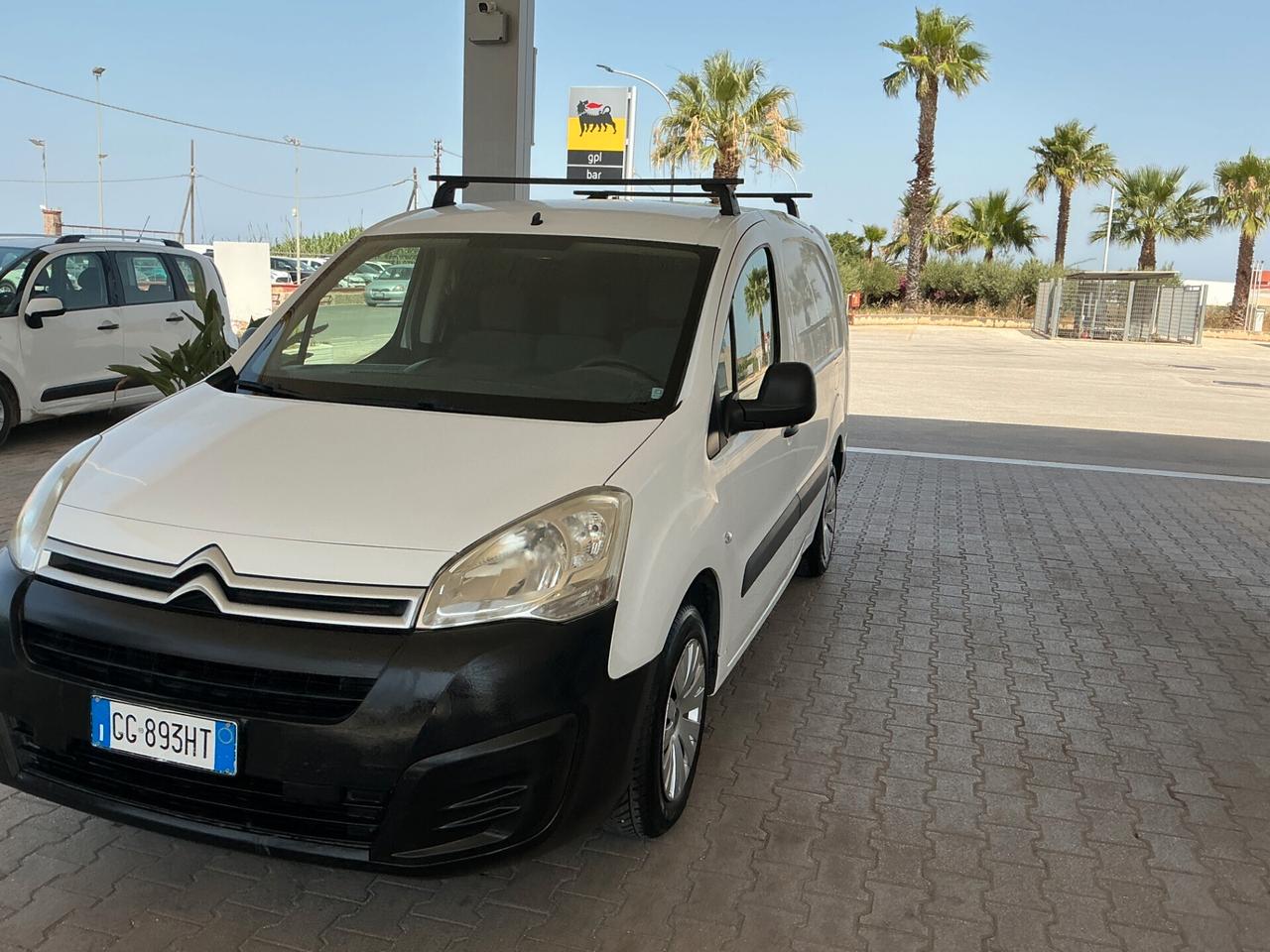 Citroen Berlingo 1.6 HDi 90 Van 3 posti Club L2