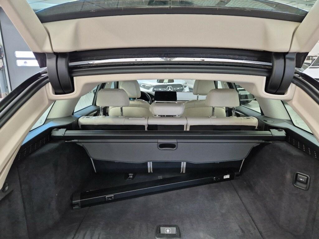 BMW Serie 5 Touring 520 d Mild Hybrid 48V Business Steptronic