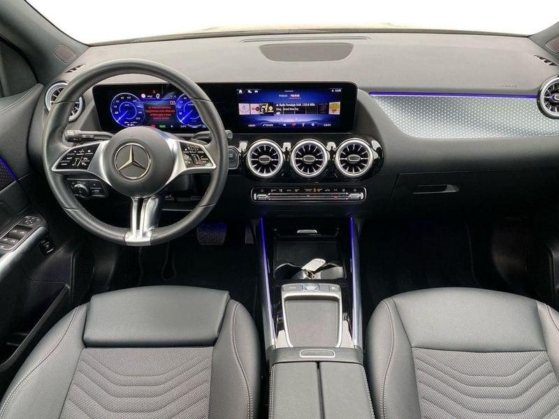 Mercedes-Benz EQA 300 Progressive Advanced 4matic