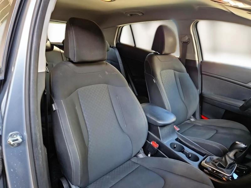 KIA SPORTAGE 1.6 TGDI MHEV BUSINESS 2WD SUV