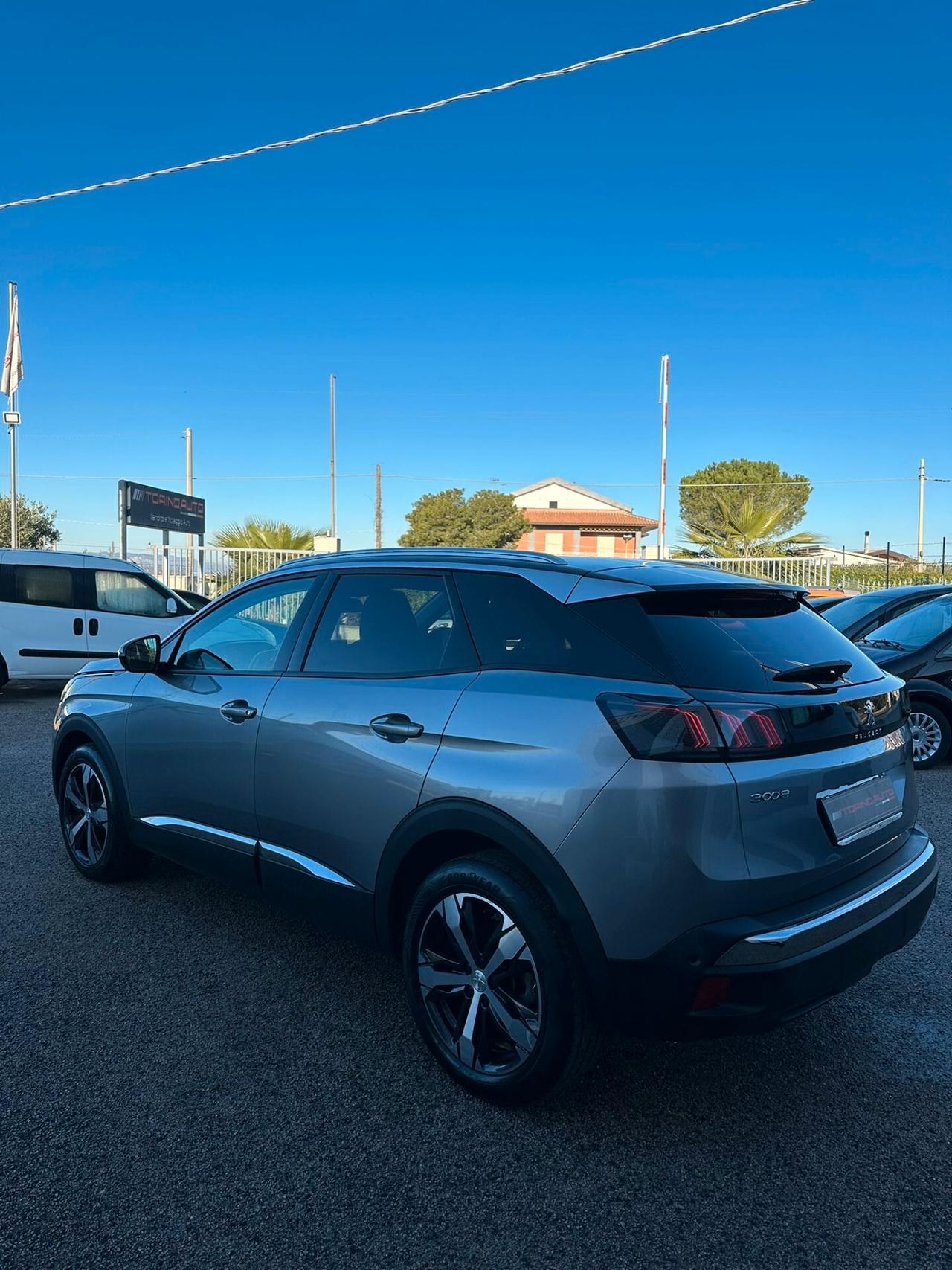 Peugeot 3008 BlueHDi 130 S&S EAT8 Allure
