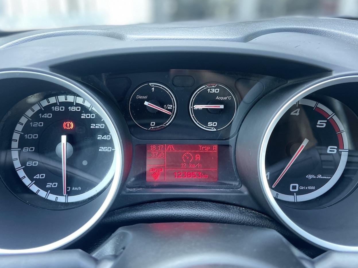 Alfa Romeo Giulietta 1.6 Diesel 105CV E5 Neo. - 2013