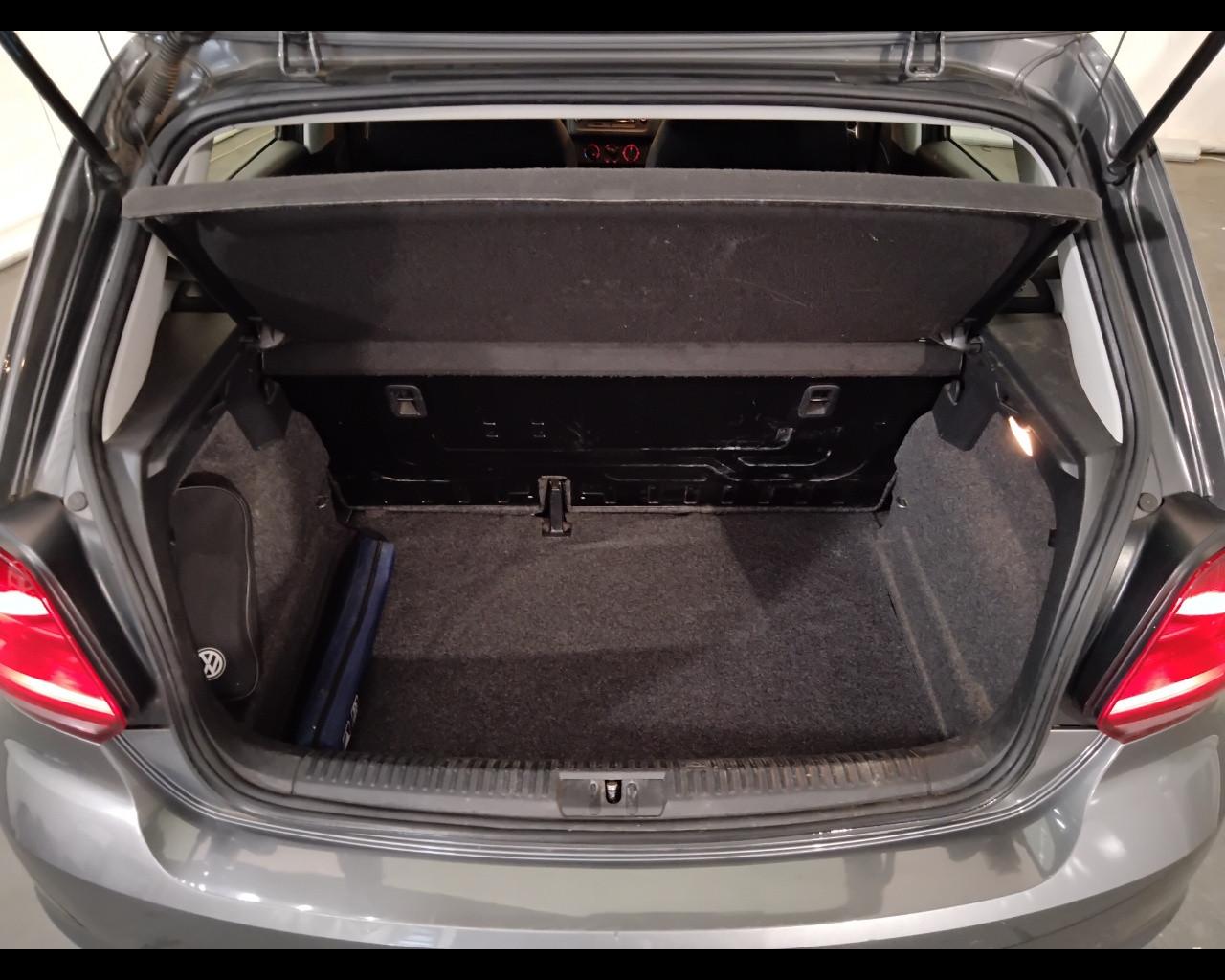 VOLKSWAGEN Polo V 2014 - Polo 5p 1.0 mpi Trendline 60cv