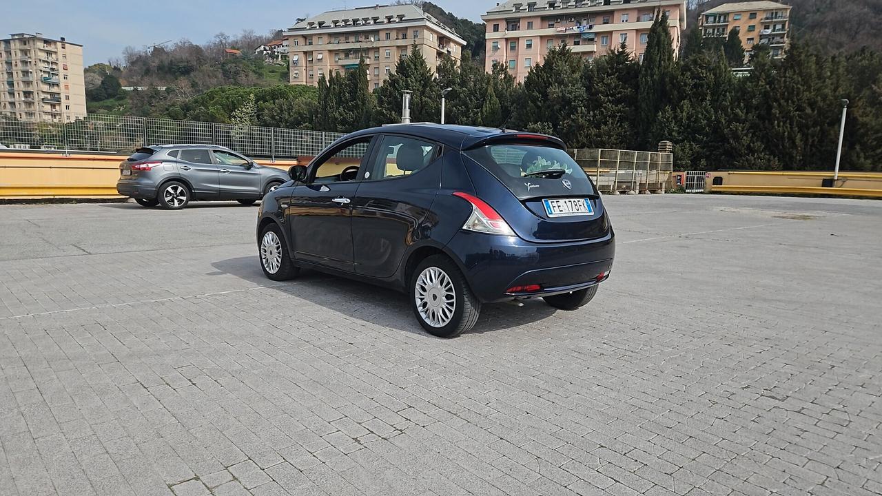 Lancia Ypsilon 1.2 GPL Ecochic Gold – Unico proprietario – GPL fino 2036 Lancia Ypsilon 1.2 GPL Ecochic Gold – luglio 2016
