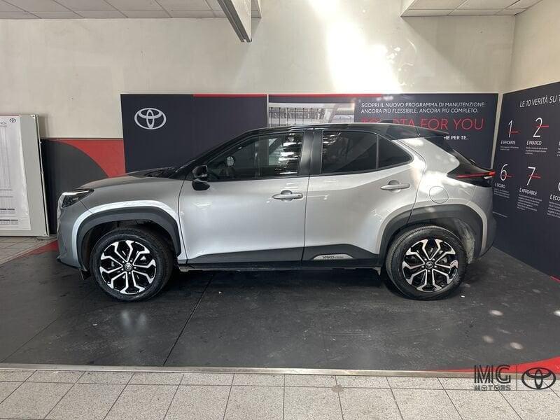 Toyota Yaris Cross 1.5 Hybrid 5p. E-CVT AWD-i Trend