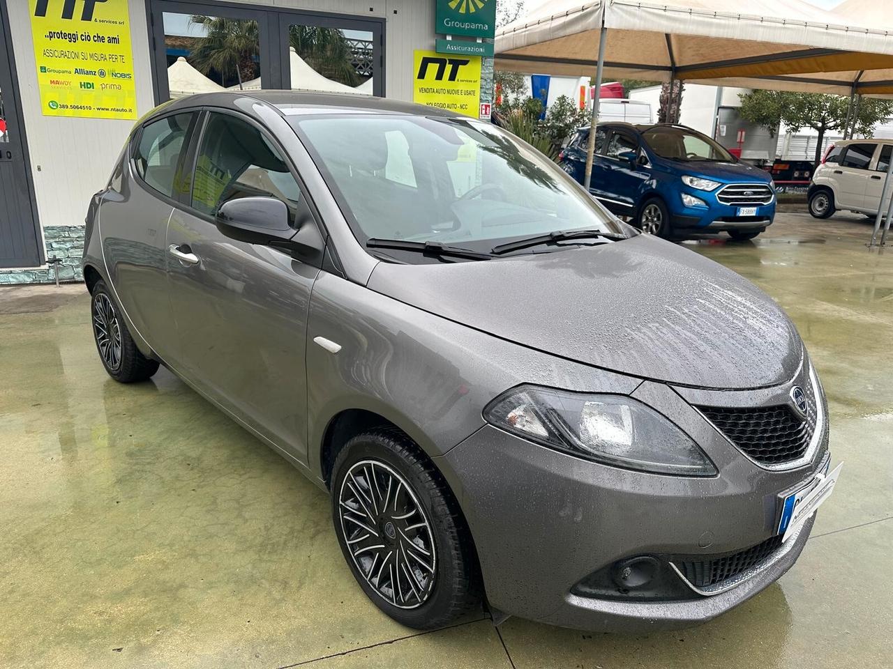 Lancia Ypsilon 1.0 FireFly 5 porte S&S Hybrid Ecochic Gold