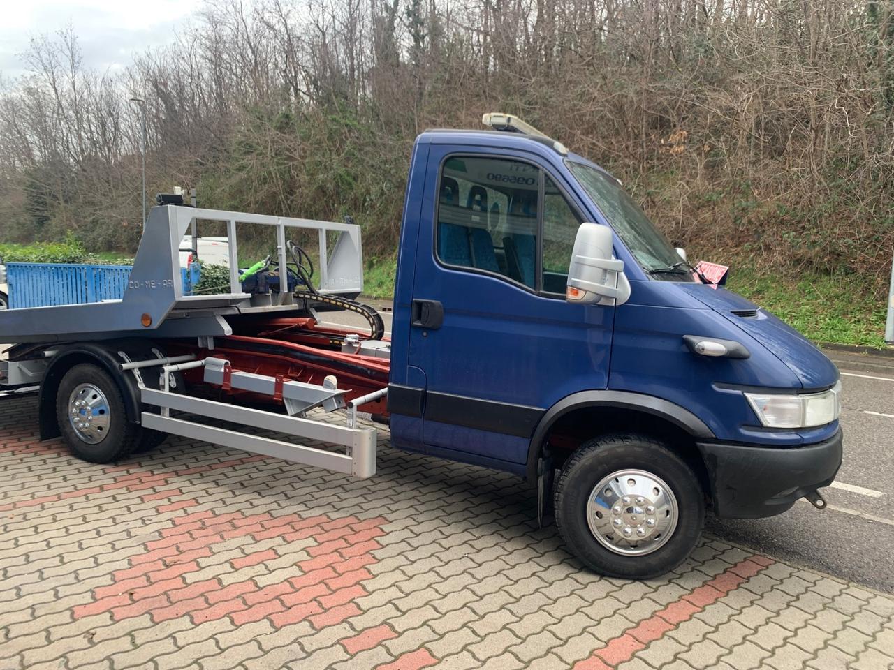 Iveco Daily Carroattrezzi