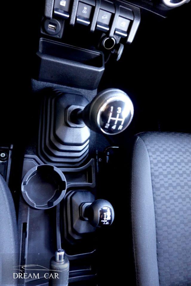 SUZUKI Jimny 1.5 5MT Top OK NEOPATENTATI