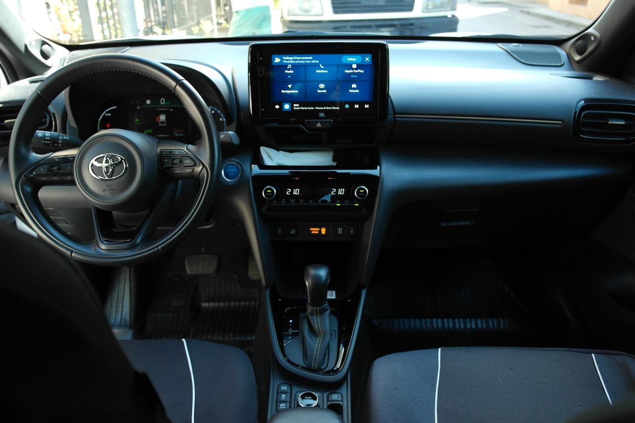 Toyota Yaris Cross 1.5 Hybrid 5p. E-CVT AWD-i Adventure