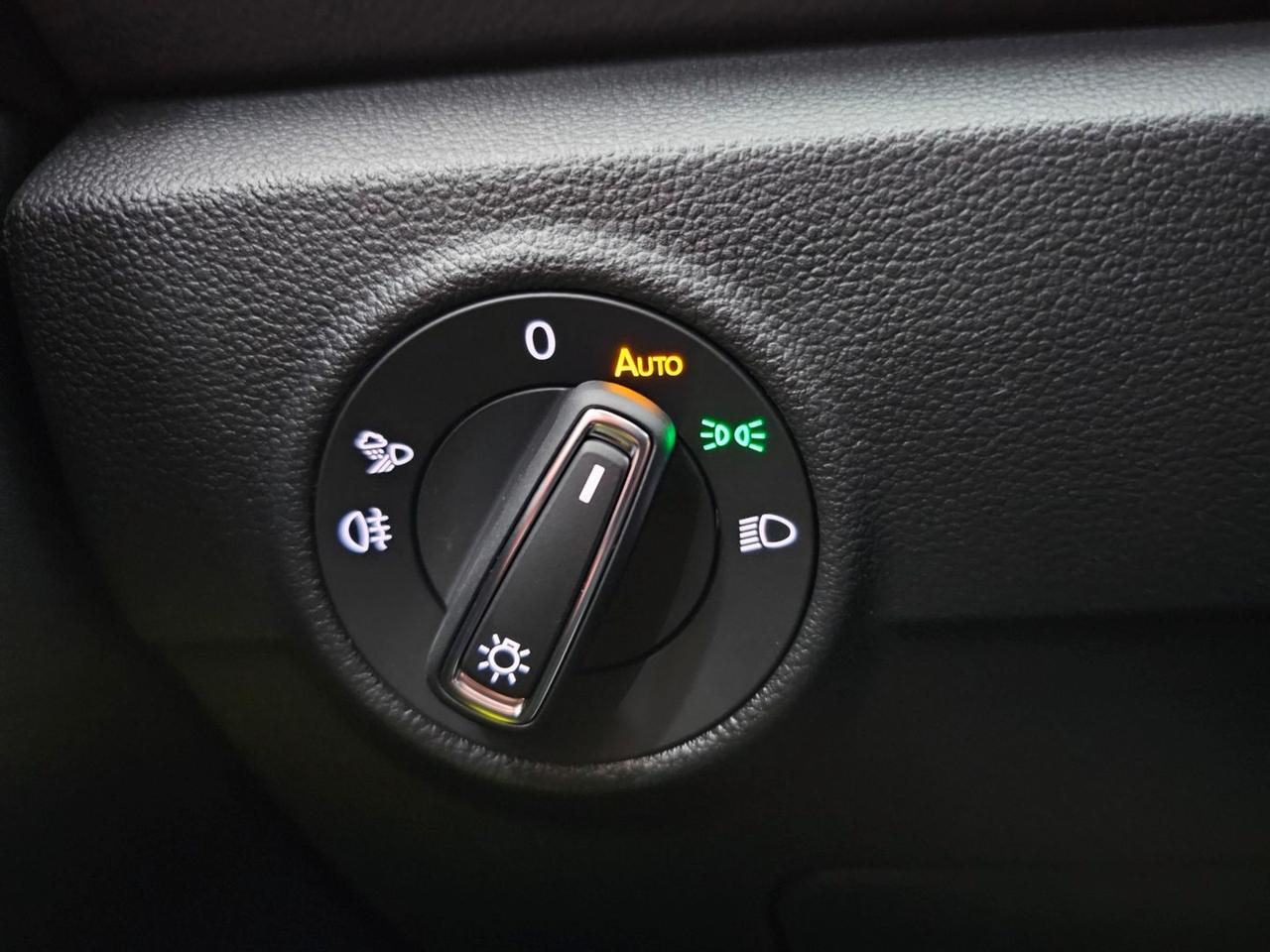 Volkswagen T-Roc 2.0 R-Line DSG Tetto R Line Cam Full Led r line