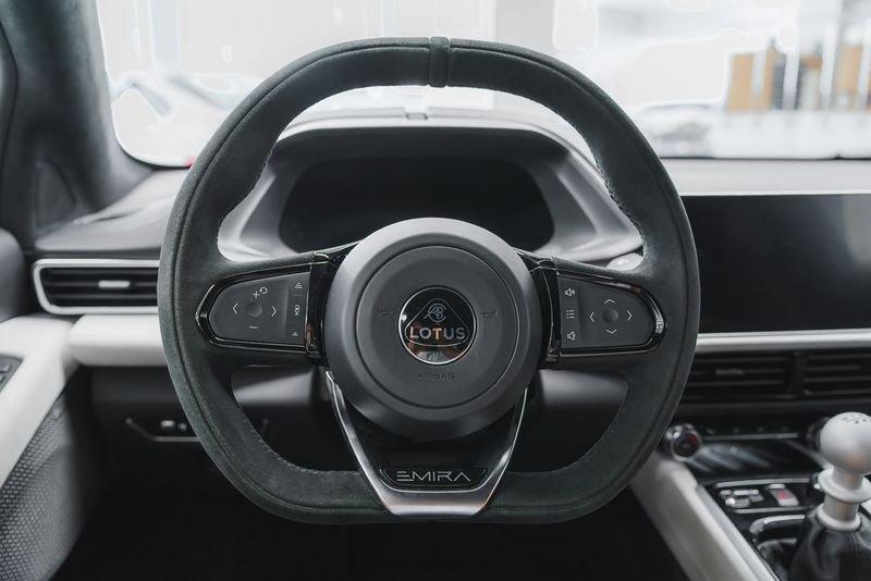 Lotus Emira Emira V6