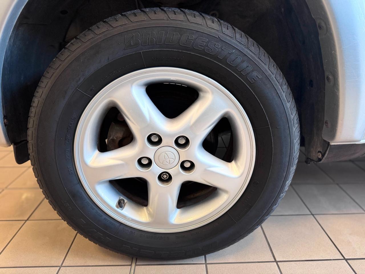 Toyota RAV 4 RAV4 2.0 Tdi D-4D cat 3 porte