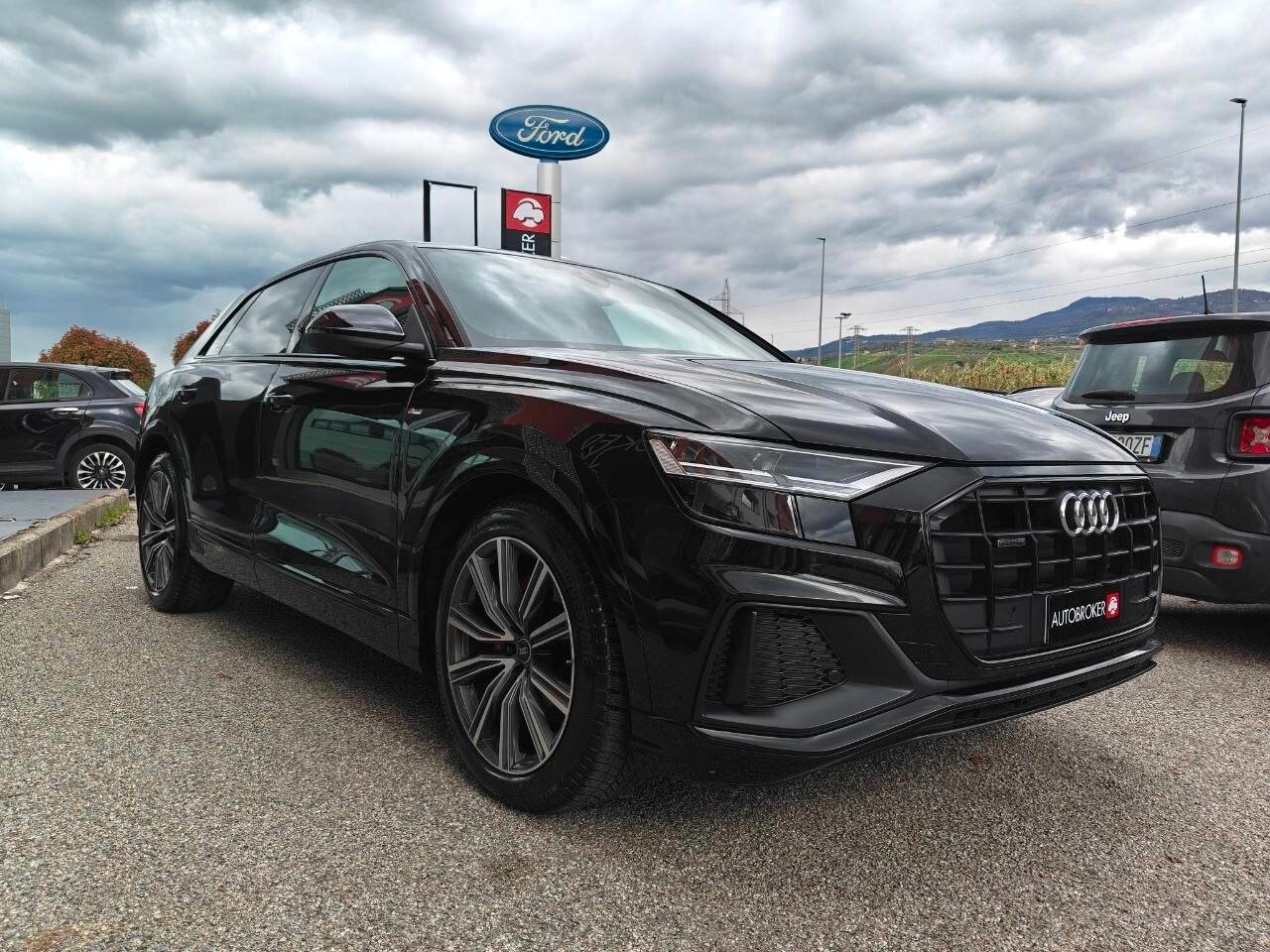 AUDI Q8 Q8 50 TDI 286 CV quattro tiptronic Sport