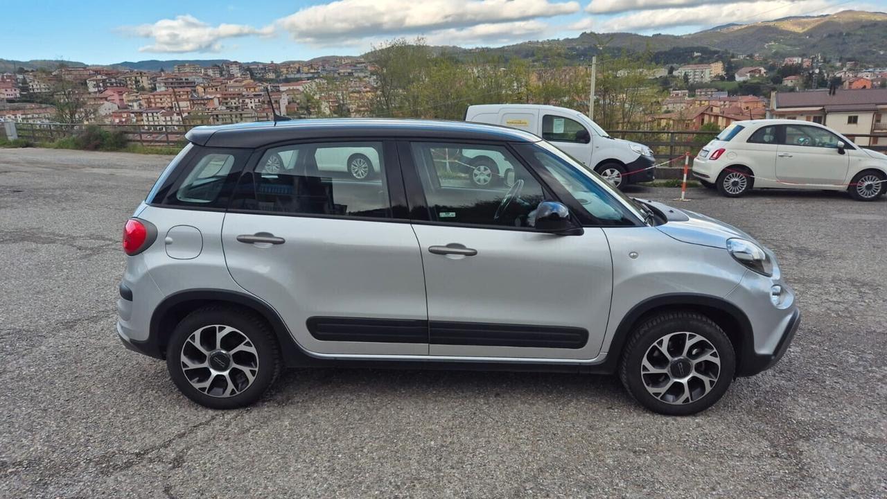 Fiat 500L 1.3 Mtj 95CV Cross-2022-FULL OPTIONALS