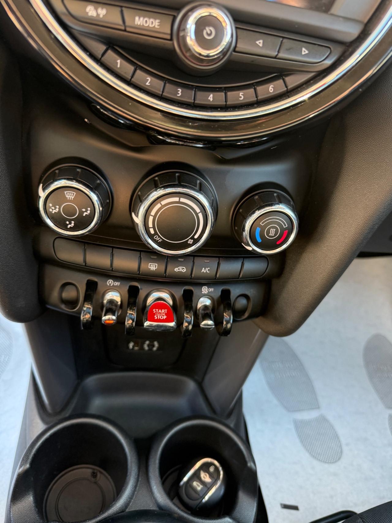Mini 1.5 Cooper D 5 PORTE .NEOPATENTATI. TETTO APRIBILE