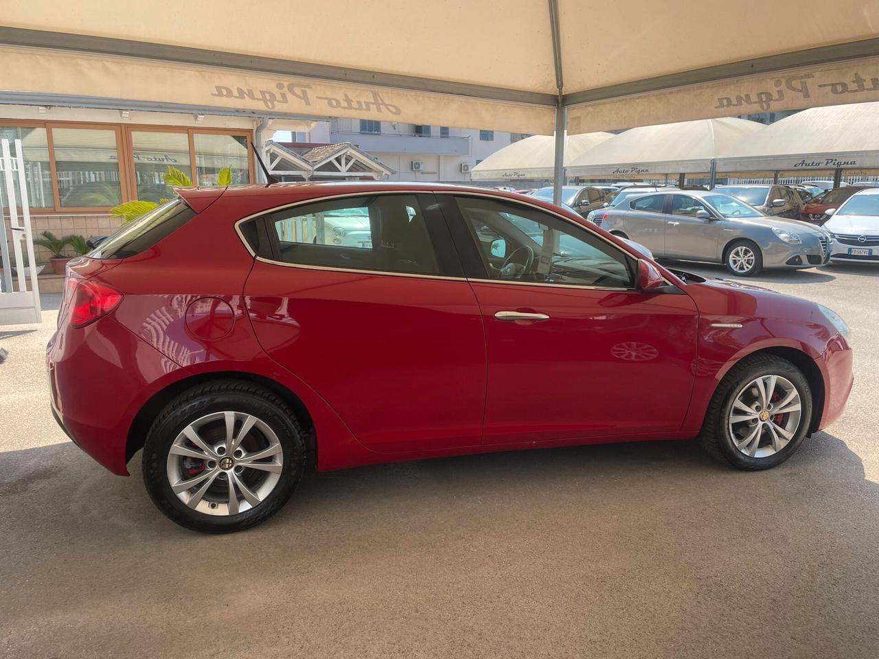 Alfa Romeo Giulietta 1.6 JTDm-2 105 CV Exclusive