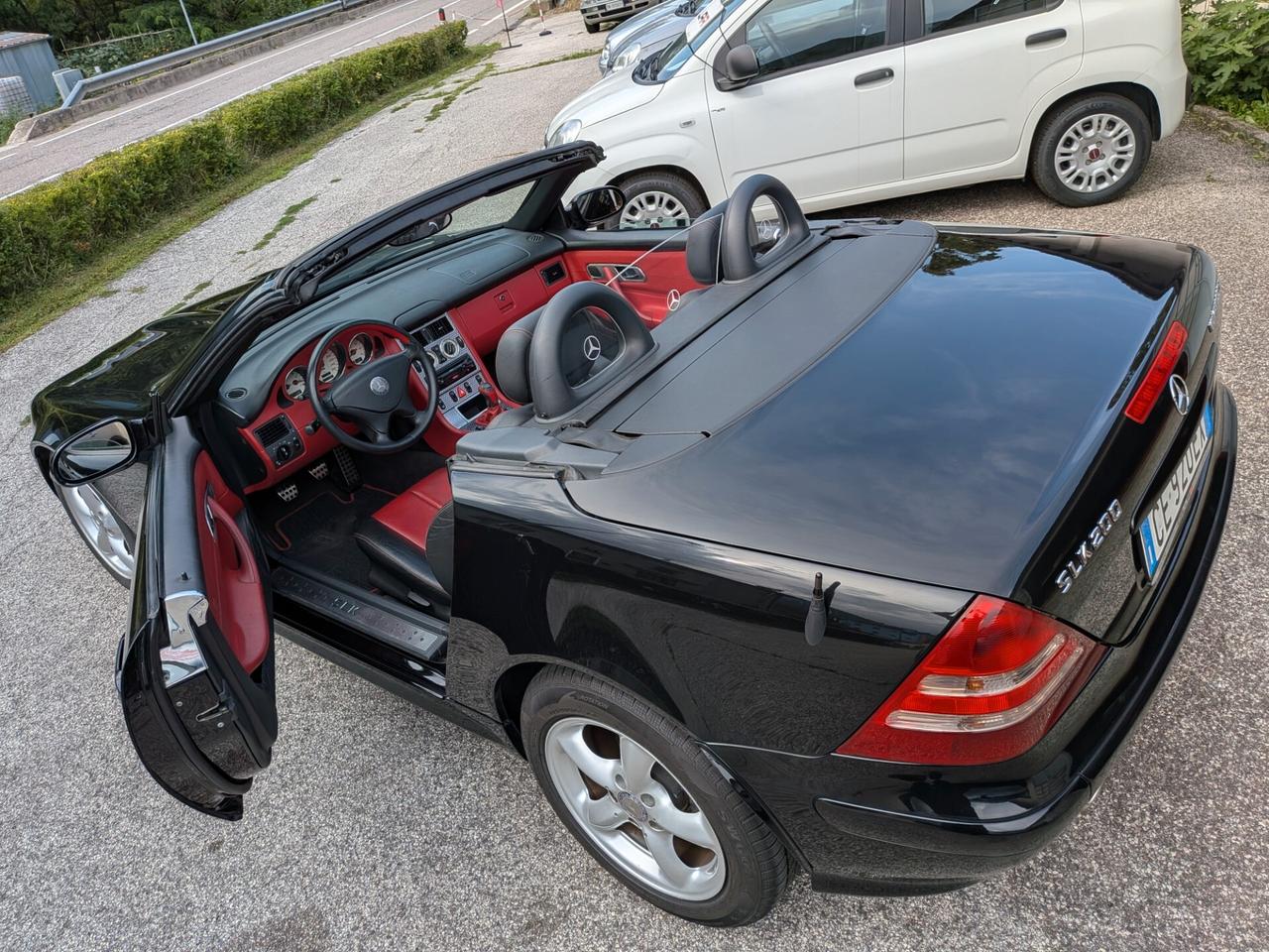 MERCEDES-BENZ SLK 200 KOMPRESSOR EVO