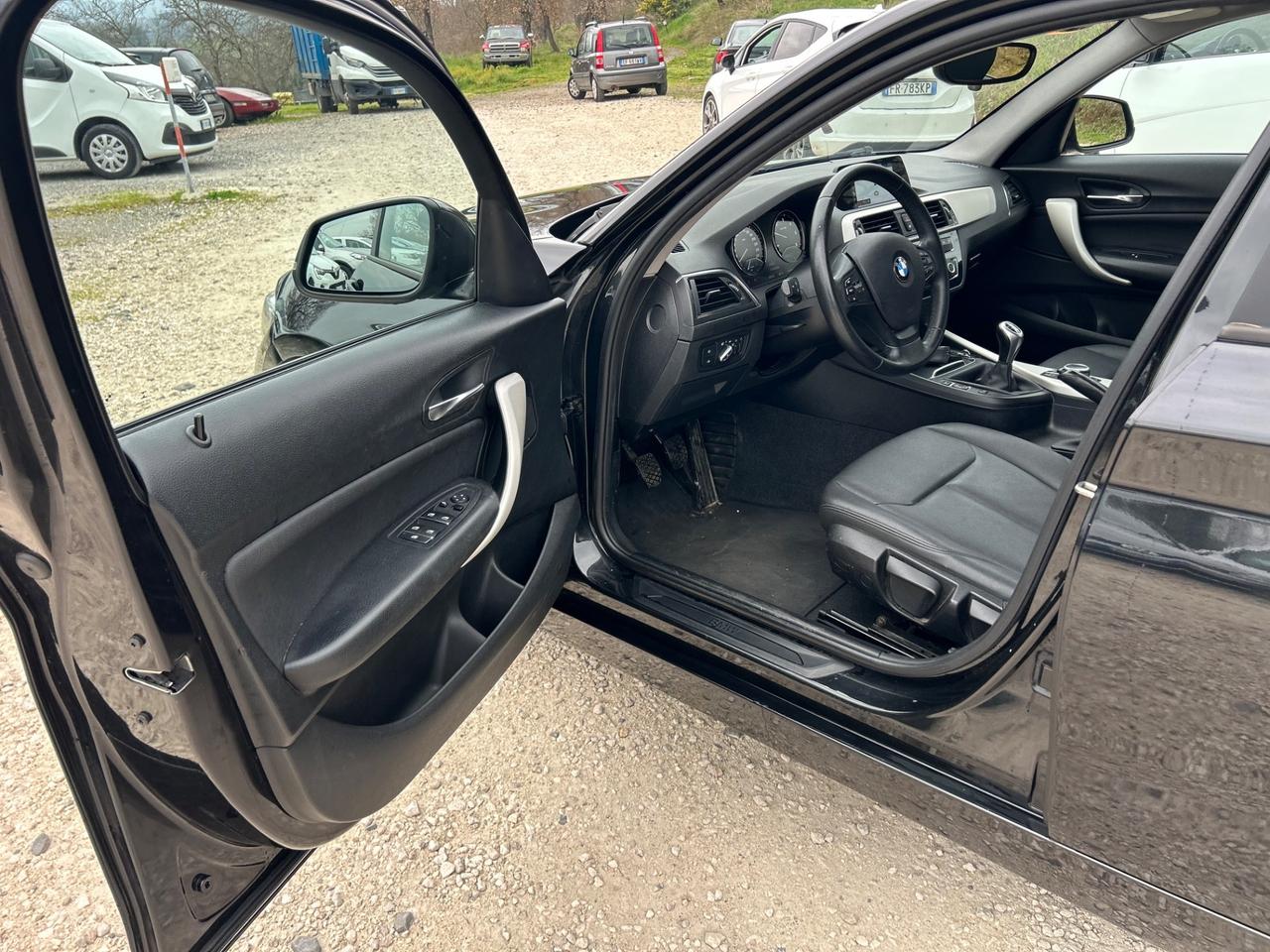 Bmw 116 116d 5p. Business neopatentati