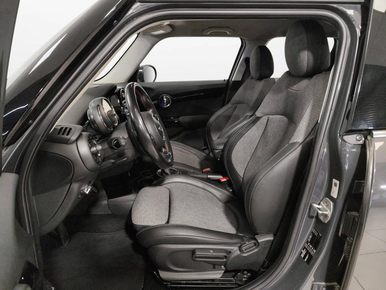 MINI Mini Cooper SD Hype 5 Porte