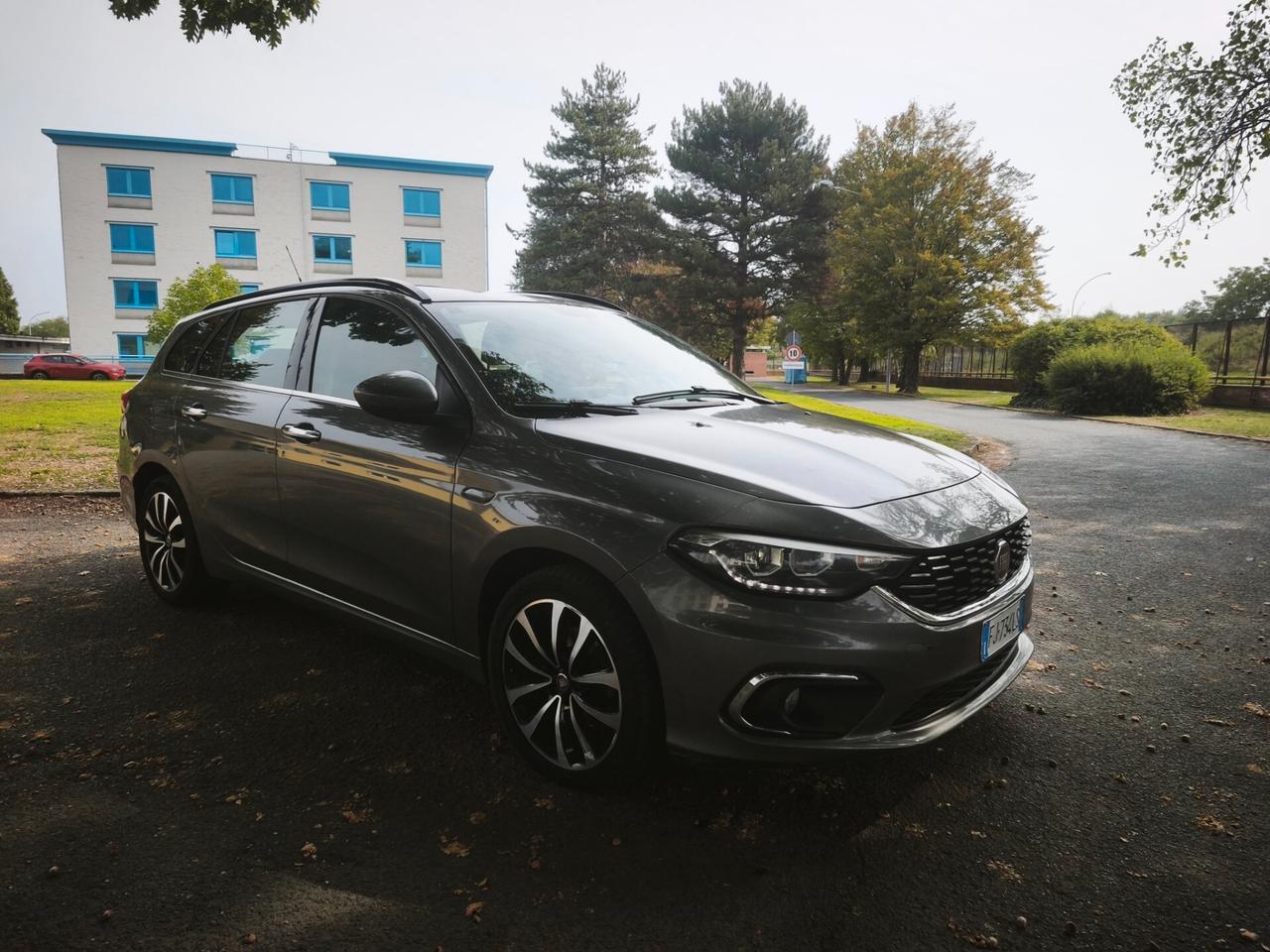 Fiat Tipo 1.6 Mjt SW Lounge 2017 euro6