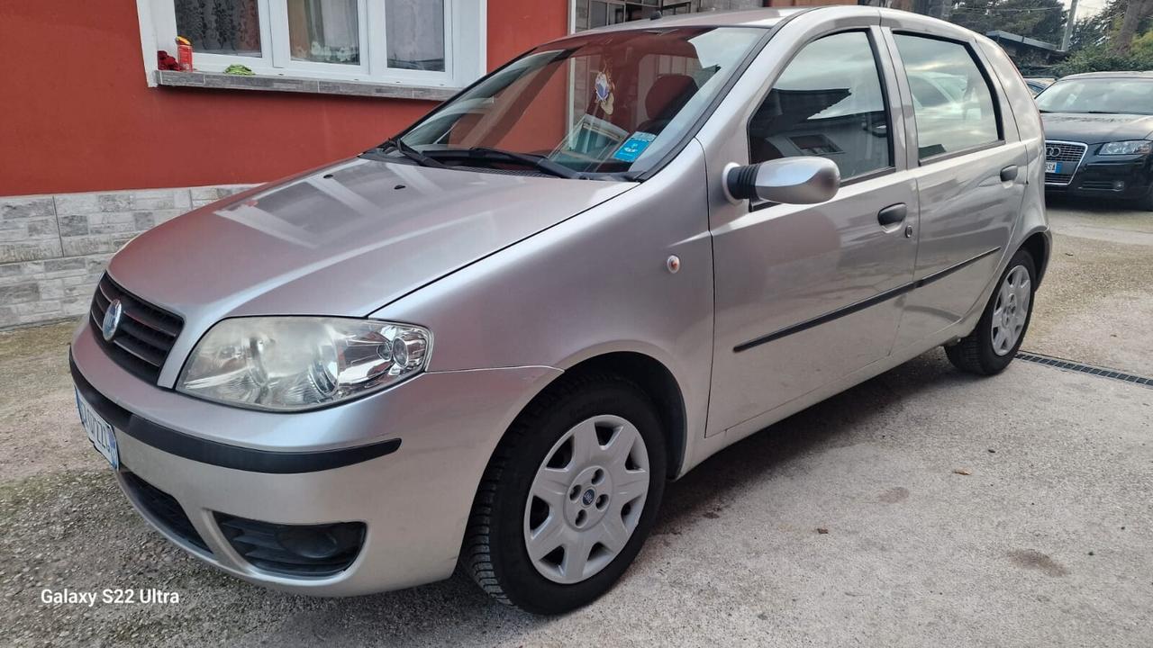 Fiat Punto 1.3 Multijet 16V 5 porte Dynamic neopatentati