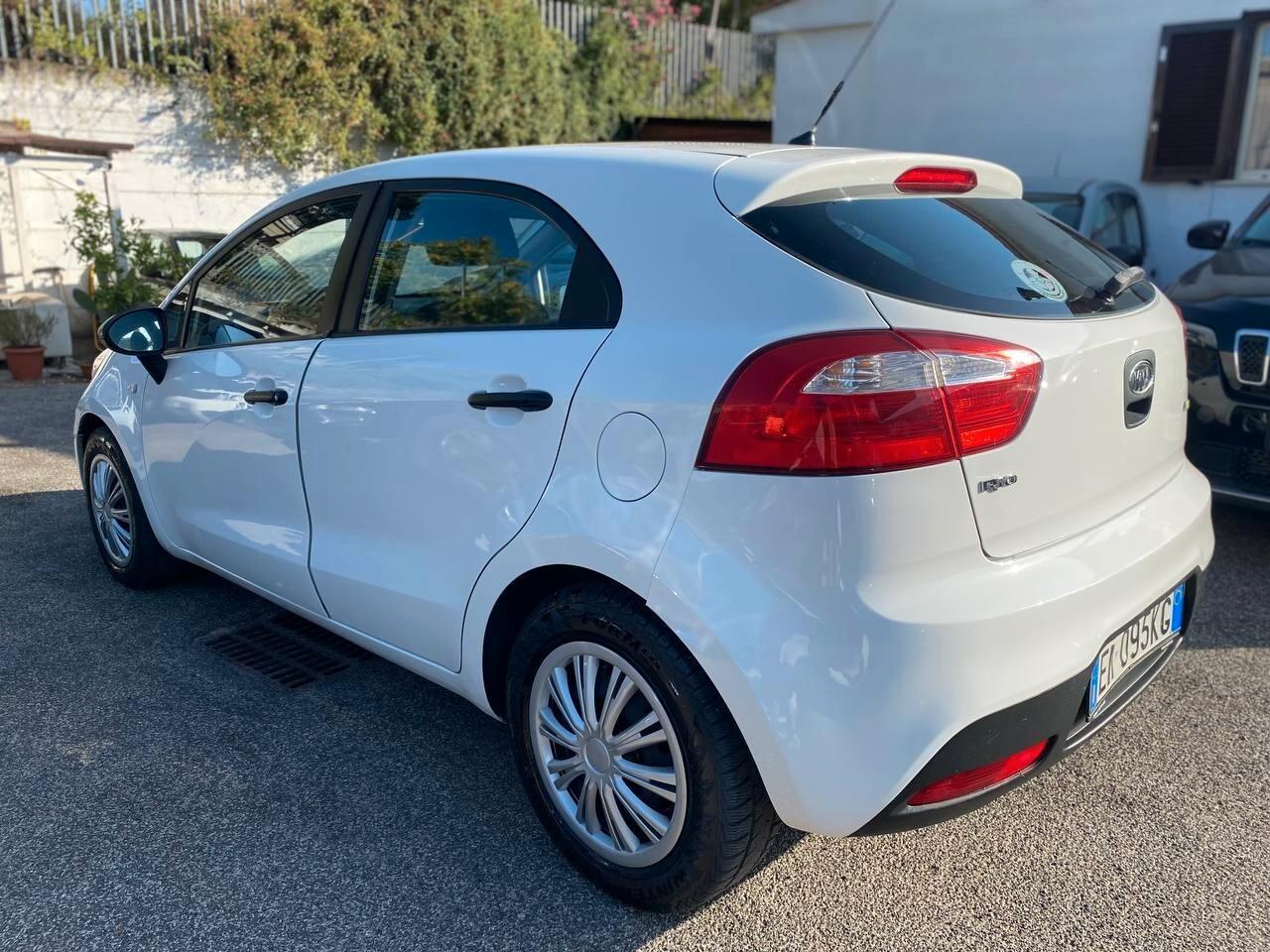 KIA Rio 5p 1.1 crdi wgt LX MOTORE SOSTITUITO KM ATTUALI 80.000