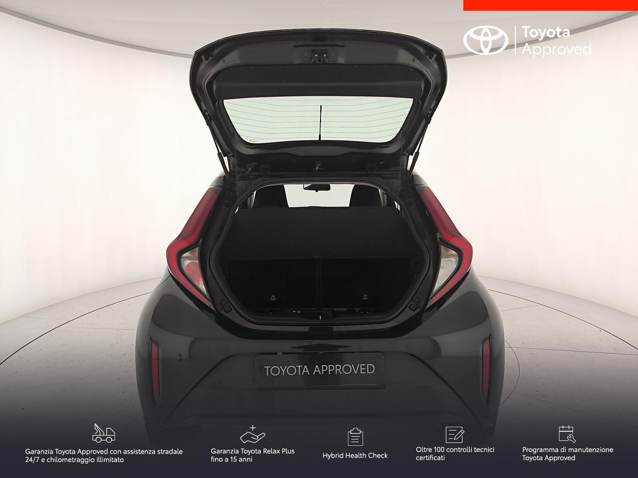 Toyota Aygo x 1.0 active 72cv