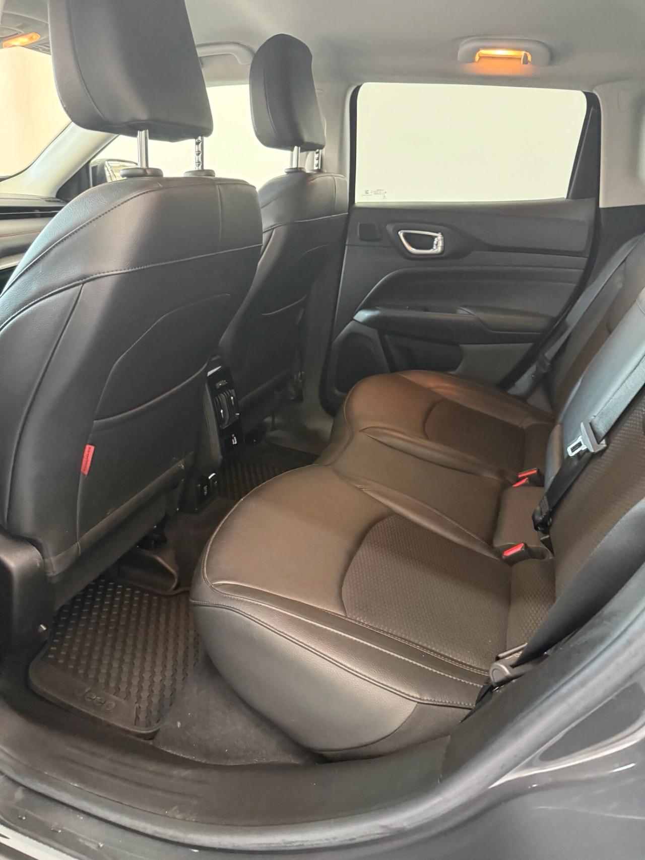 Jeep Compass 1.3 Turbo T4 240 CV PHEV AT6 4xe Trailhawk