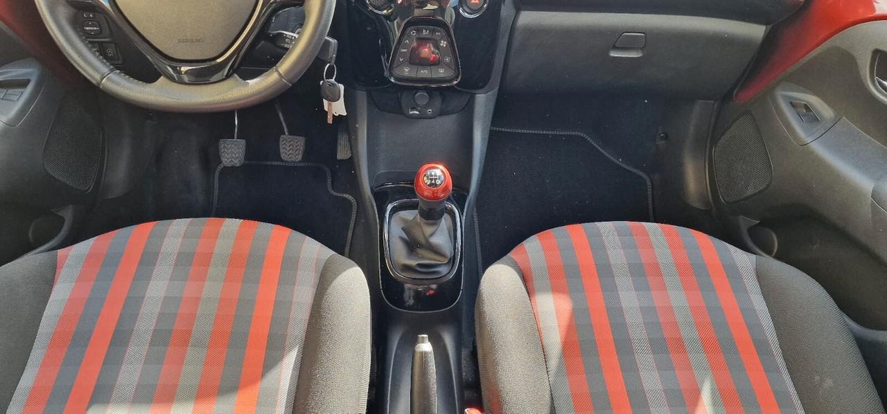 Peugeot 108 VTi 72 S&S 5 porte Allure Collection Cabriolet