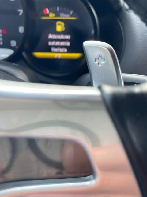 Porsche Cayman 2.7