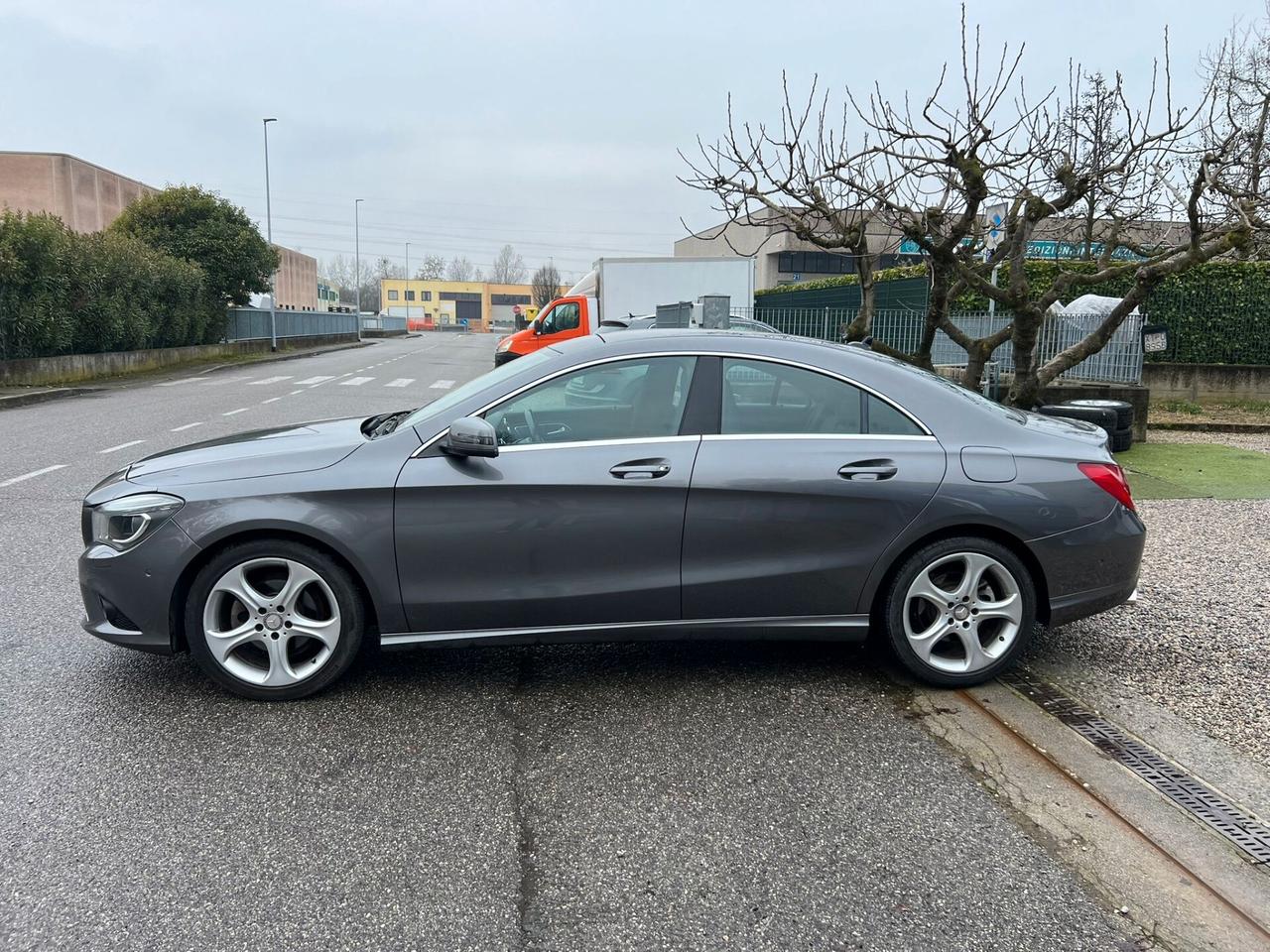 Mercedes-benz CLA 200 d Automatic Premium AMG
