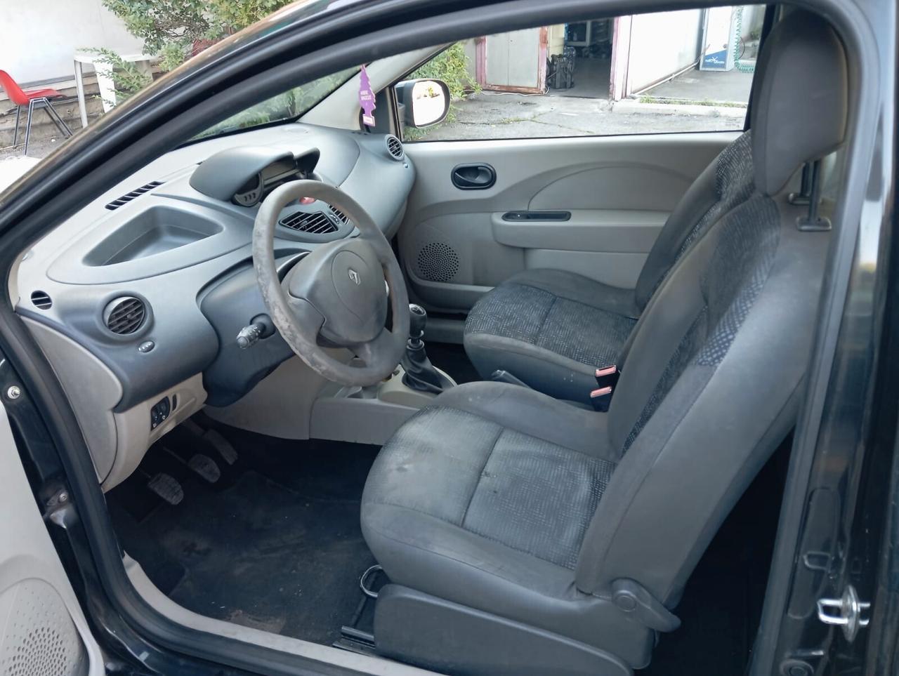 Renault Twingo 1.2 16V TCE Dynamique